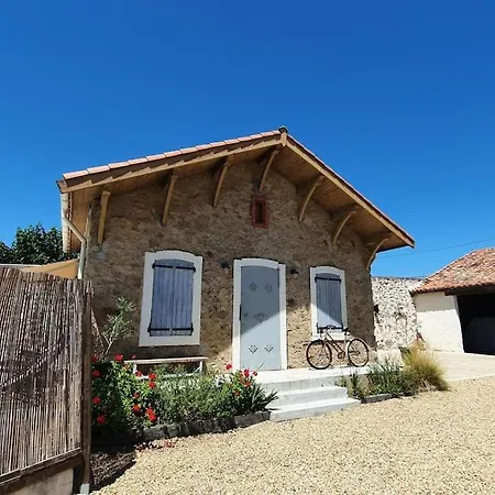 Дом отдыха Lavande- Family With Pool Near Pezenas Pouzolles